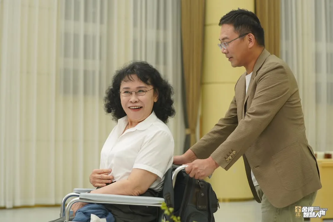 《舍得智慧人物》第六季越過山丘，于舍得之間共振時(shí)代脈搏